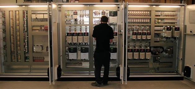 سیستم های مبتنی بر PLC